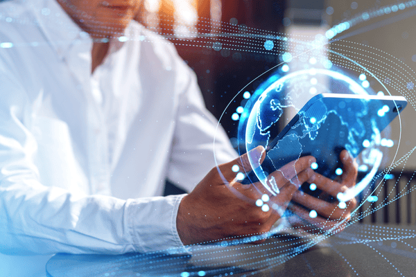 ¡Empieza a programar tu propia web! Aprende los fundamentos del diseño y estructura web con HTML y CSS.